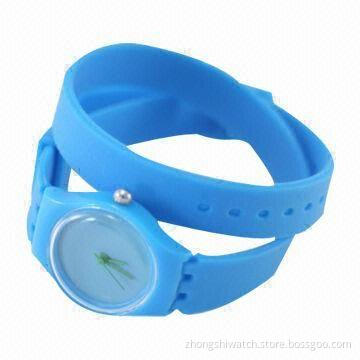 Promotional Silicone Double Long Band Watch with Small Lovely Face and Quartz Movement